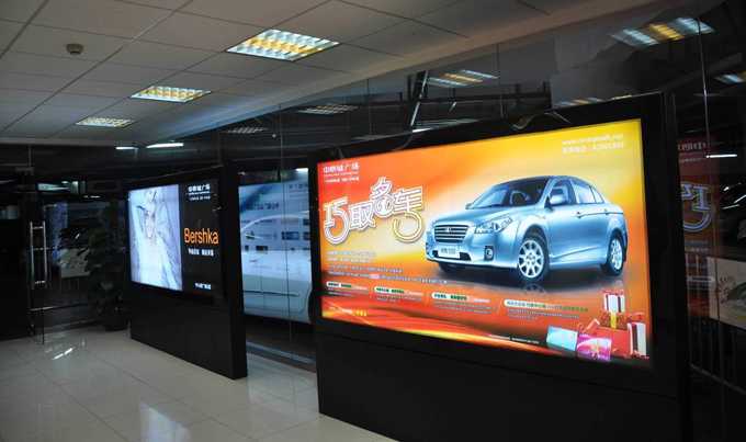 滾動拉布燈箱，商場滾動燈箱