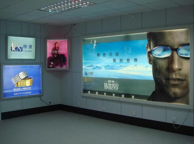 室內廣告燈箱，大型廣告燈箱制作